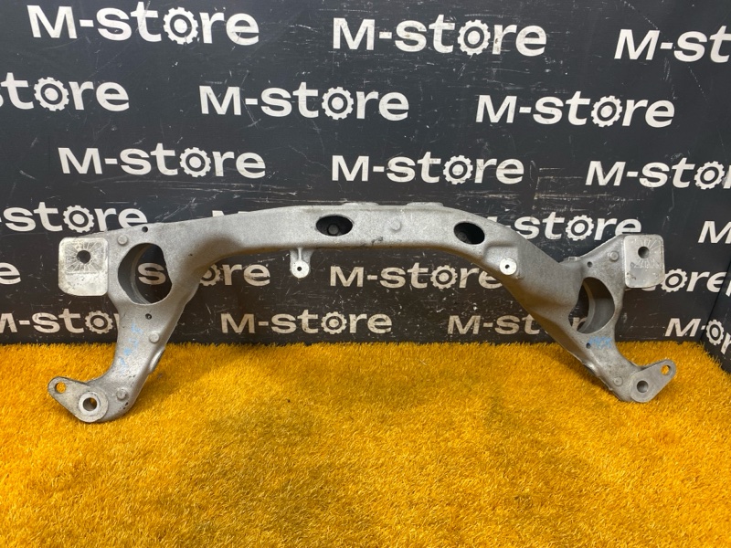 Балка поперечная (подрамник), 7000 рублей, Красноярск