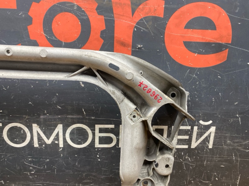 Балка поперечная (подрамник), 1300 рублей, Красноярск