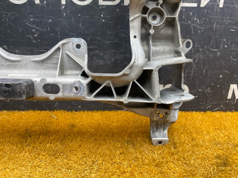 Балка поперечная (подрамник), 1300 рублей, Красноярск