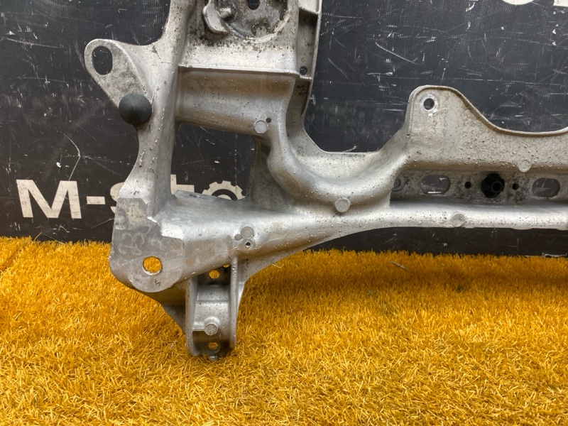 Балка поперечная (подрамник), 1300 рублей, Красноярск