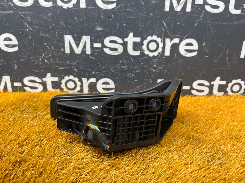 педаль газа, 1000 рублей, Красноярск