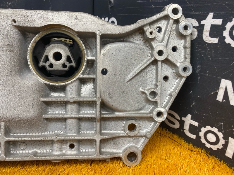 Балка поперечная (подрамник), 3000 рублей, Красноярск