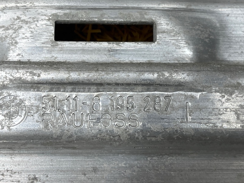 усилитель бампера, 5000 рублей, Красноярск