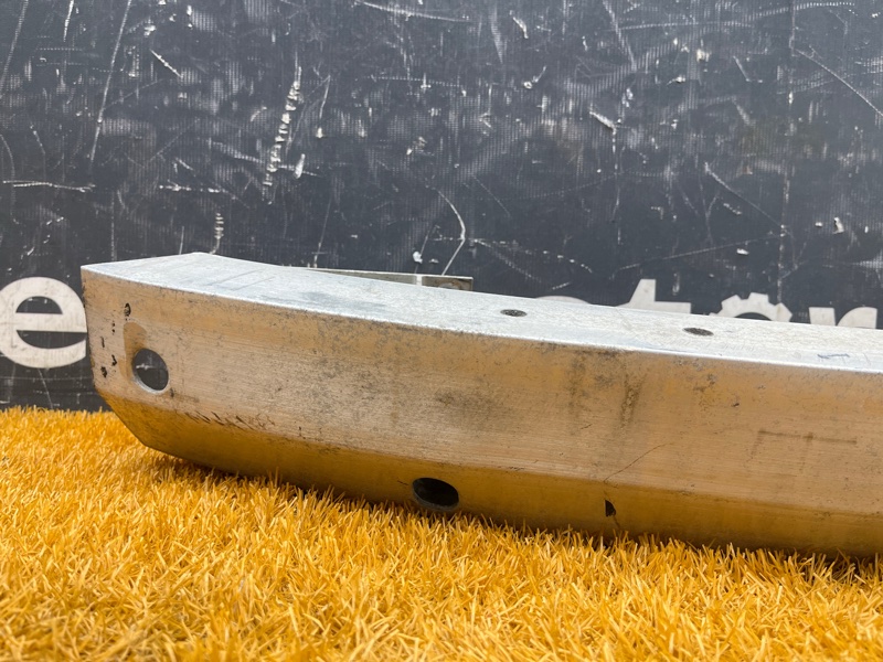 усилитель бампера, 4000 рублей, Красноярск