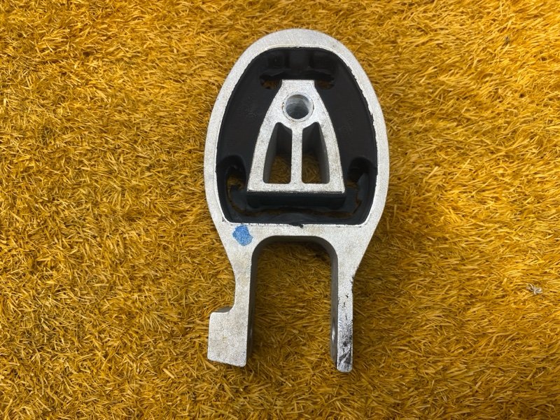 подушка двигателя, 1000 рублей, Красноярск