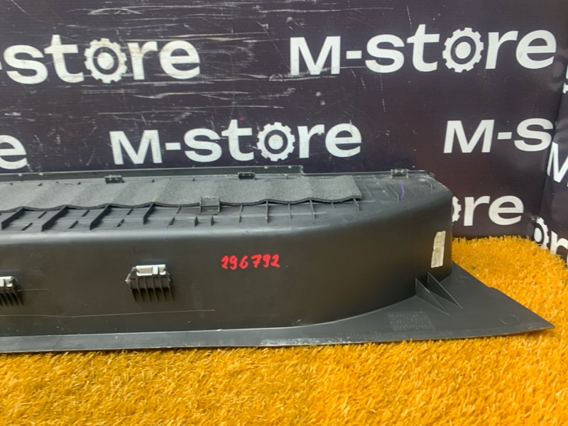 Накладка на порог салона, 1500 рублей, Красноярск