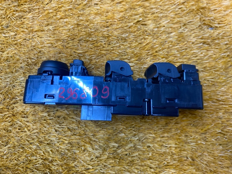 Блок управления стеклоподъемниками, 2300 рублей, Красноярск