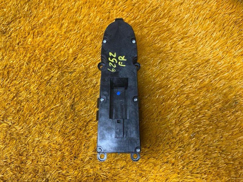 Блок управления стеклоподъемниками, 2000 рублей, Красноярск