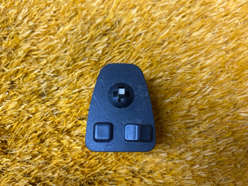 Кнопка регулировки зеркал, 500 рублей, Красноярск