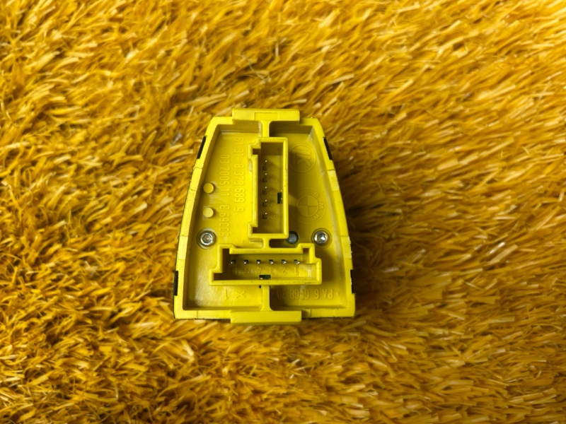 Кнопка регулировки зеркал, 500 рублей, Красноярск