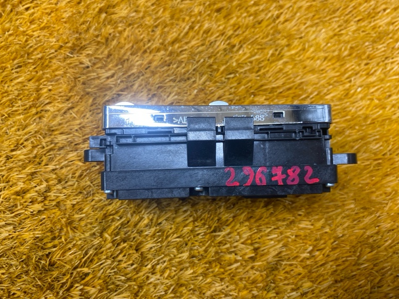 Блок управления стеклоподъемниками, 900 рублей, Красноярск