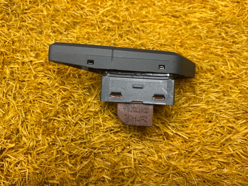 Кнопка центрального замка, 500 рублей, Красноярск