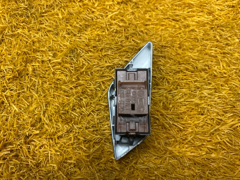 Кнопка центрального замка, 500 рублей, Красноярск