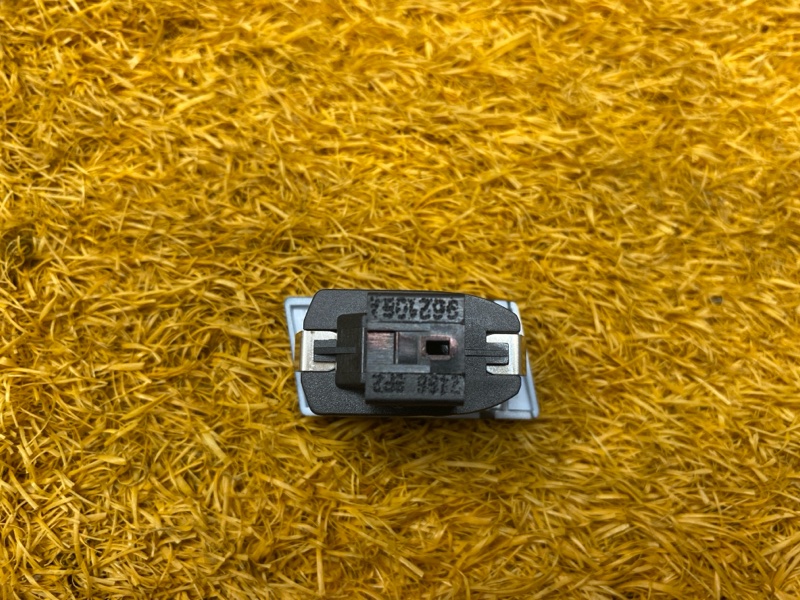 Кнопка центрального замка, 500 рублей, Красноярск