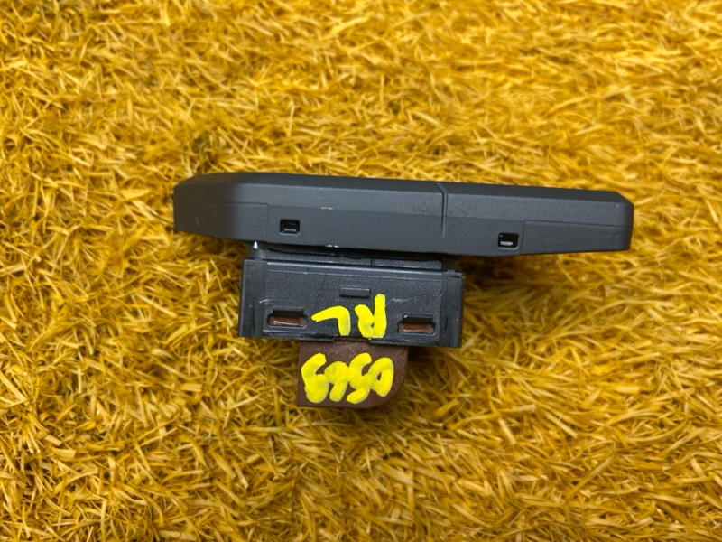 Кнопка центрального замка, 500 рублей, Красноярск