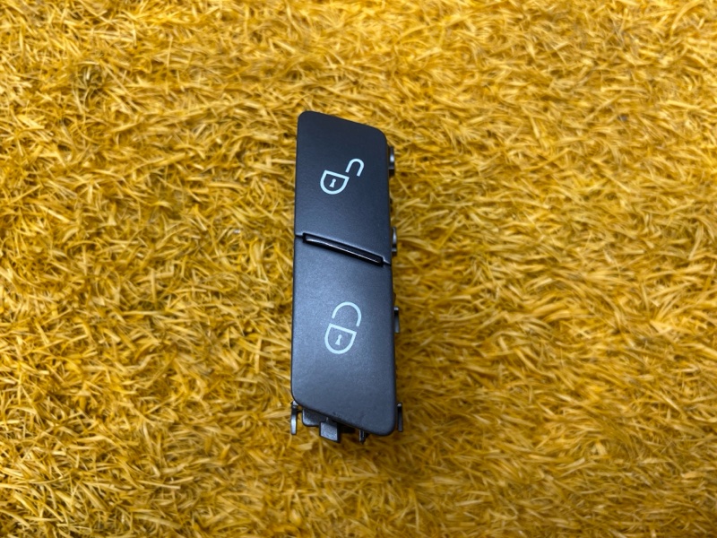 Кнопка центрального замка, 300 рублей, Красноярск