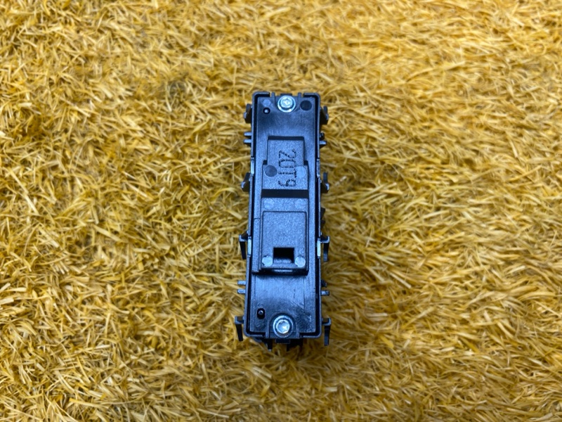 Кнопка центрального замка, 300 рублей, Красноярск