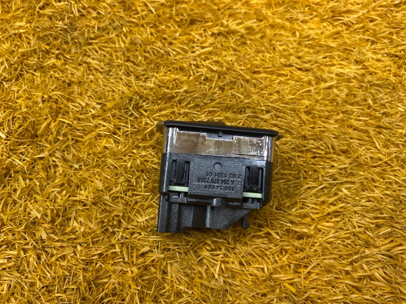 кнопка стеклоподъемника, 300 рублей, Красноярск