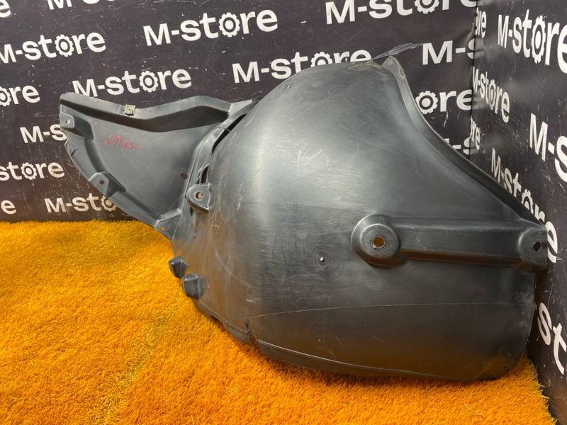 подкрылок, 4000 рублей, Красноярск