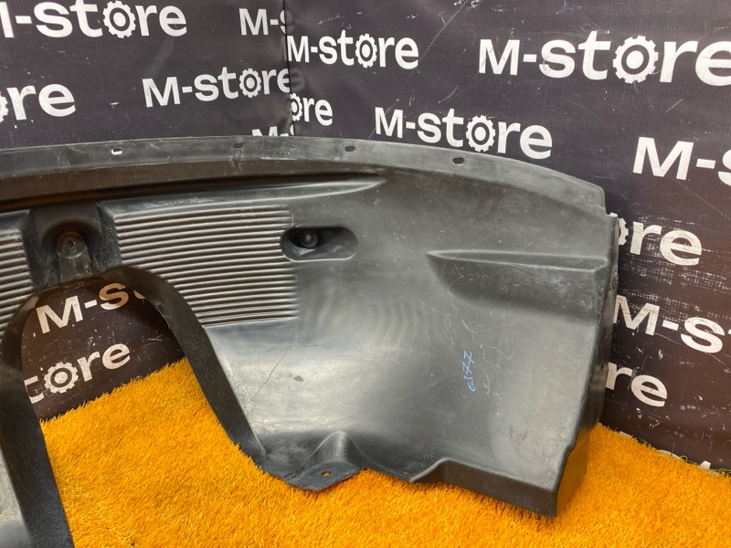 подкрылок, 3000 рублей, Красноярск