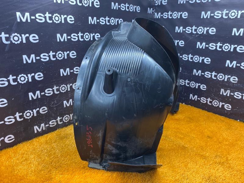 подкрылок, 3000 рублей, Красноярск