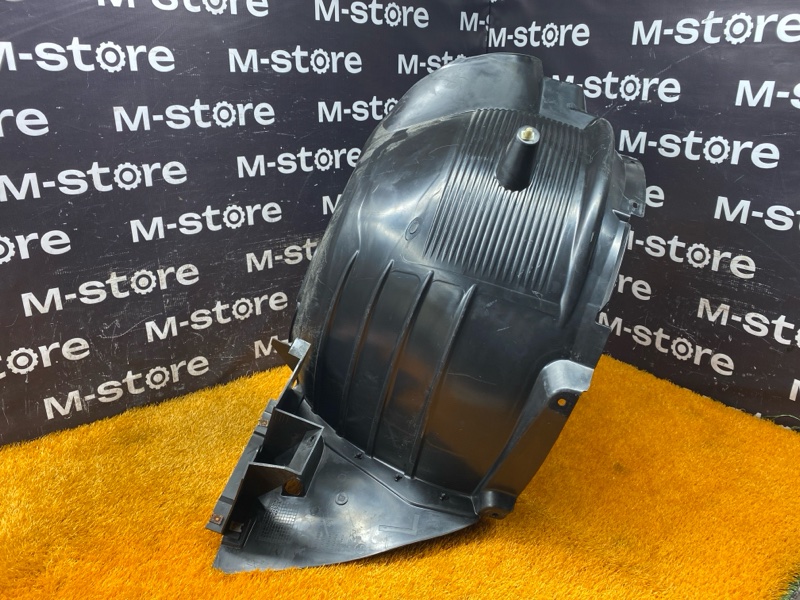 подкрылок, 3000 рублей, Красноярск