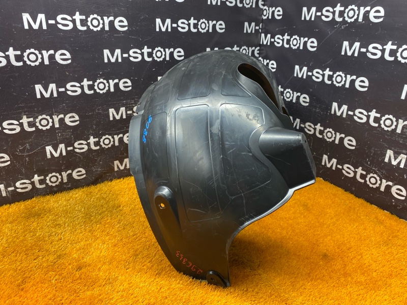 подкрылок, 500 рублей, Красноярск