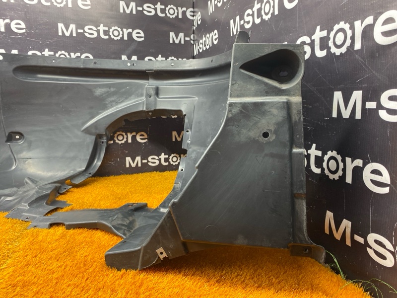 подкрылок, 6000 рублей, Красноярск