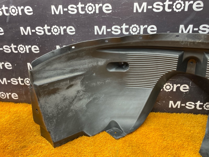 подкрылок, 5000 рублей, Красноярск