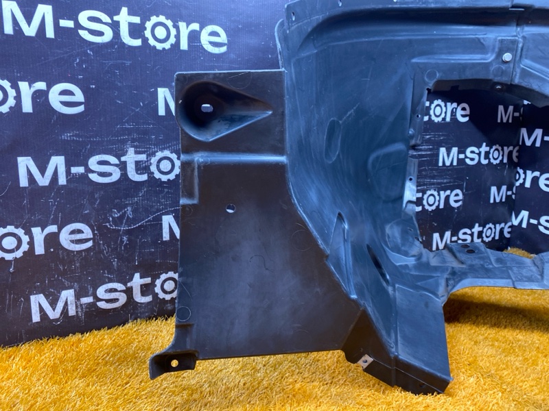 подкрылок, 6000 рублей, Красноярск