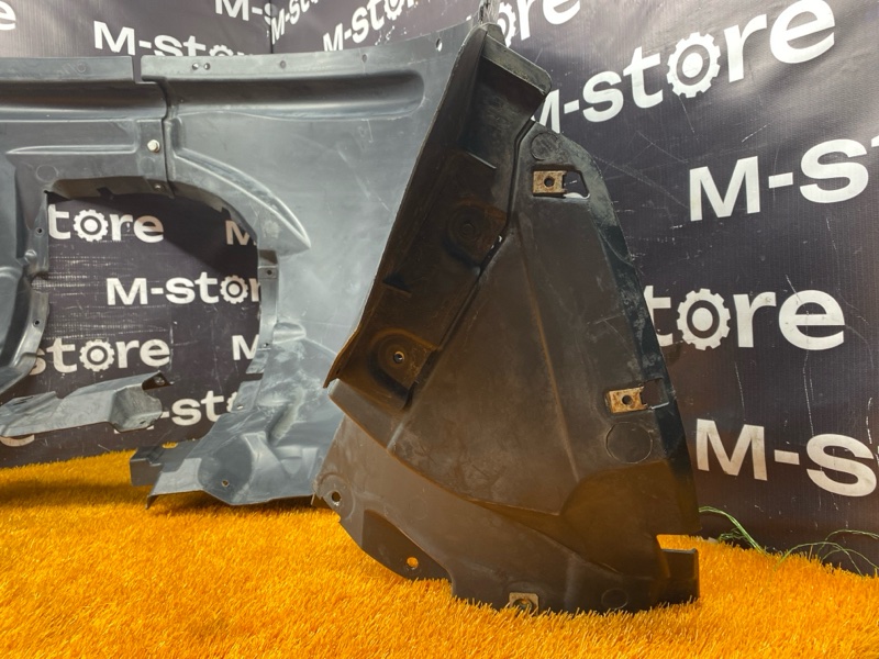 подкрылок, 6000 рублей, Красноярск