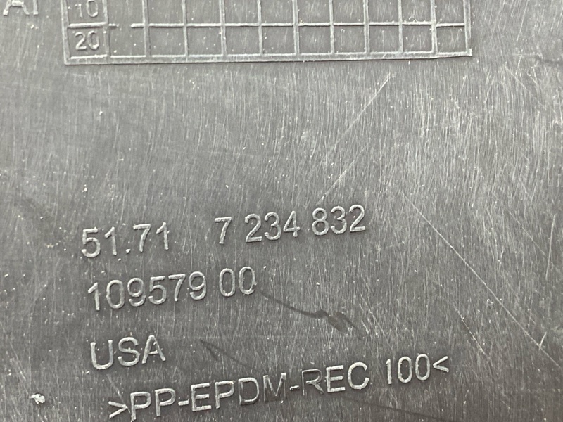 подкрылок, 6000 рублей, Красноярск