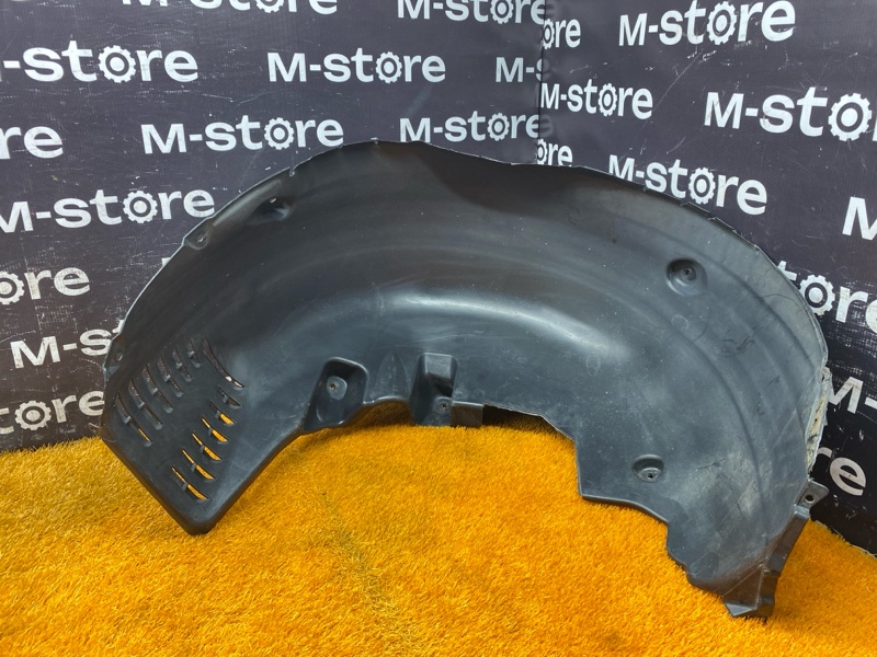 подкрылок, 3800 рублей, Красноярск