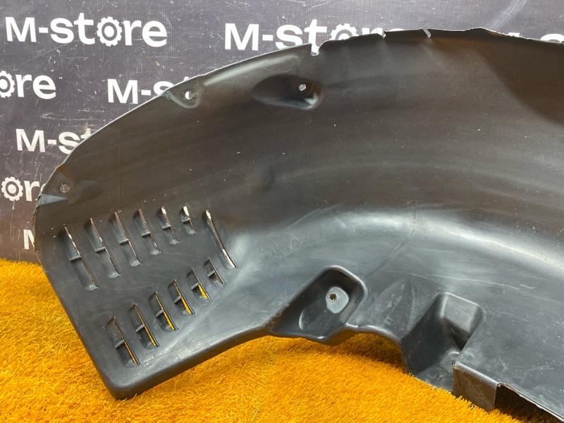 подкрылок, 3800 рублей, Красноярск