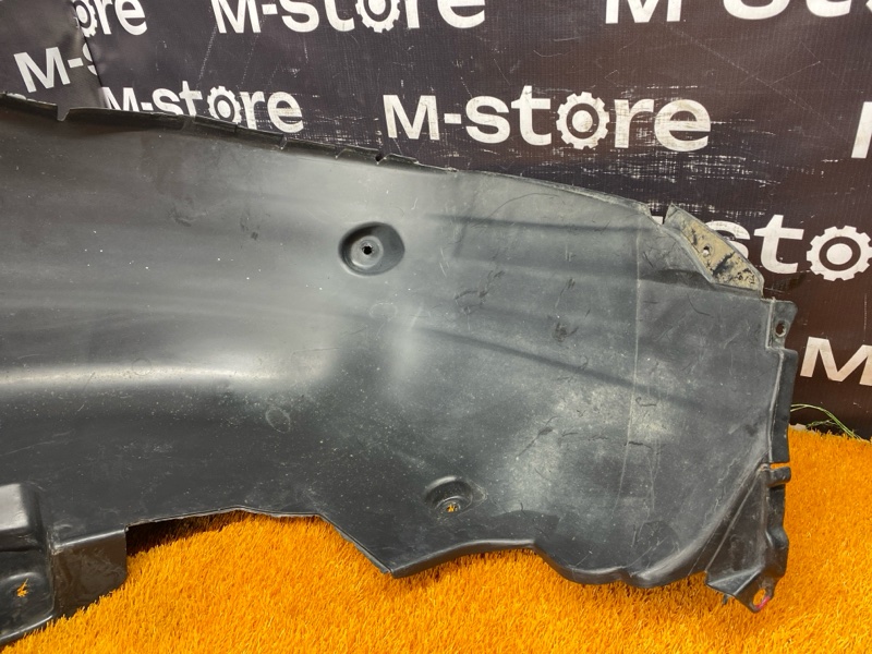 подкрылок, 3800 рублей, Красноярск