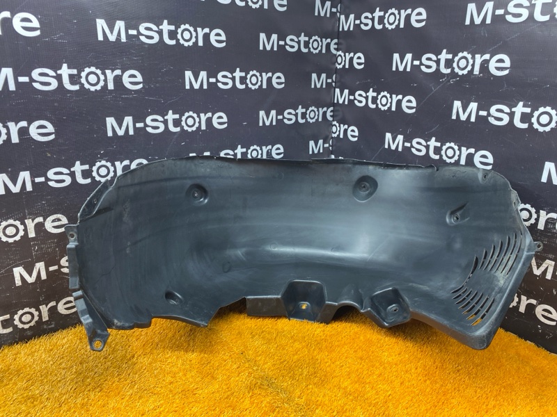 подкрылок, 4000 рублей, Красноярск