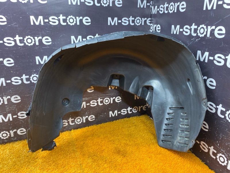 подкрылок, 4000 рублей, Красноярск