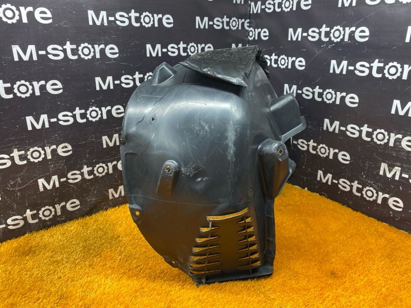 подкрылок, 4000 рублей, Красноярск