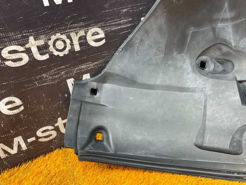 подкрылок, 700 рублей, Красноярск