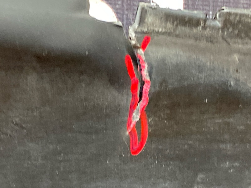 подкрылок, 2000 рублей, Красноярск