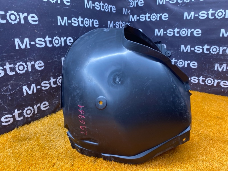 подкрылок, 2500 рублей, Красноярск