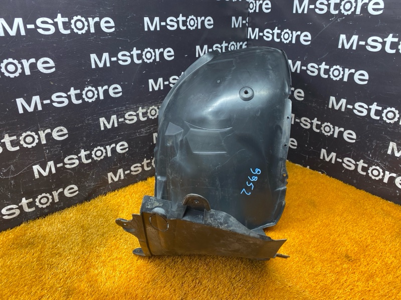 подкрылок, 2500 рублей, Красноярск