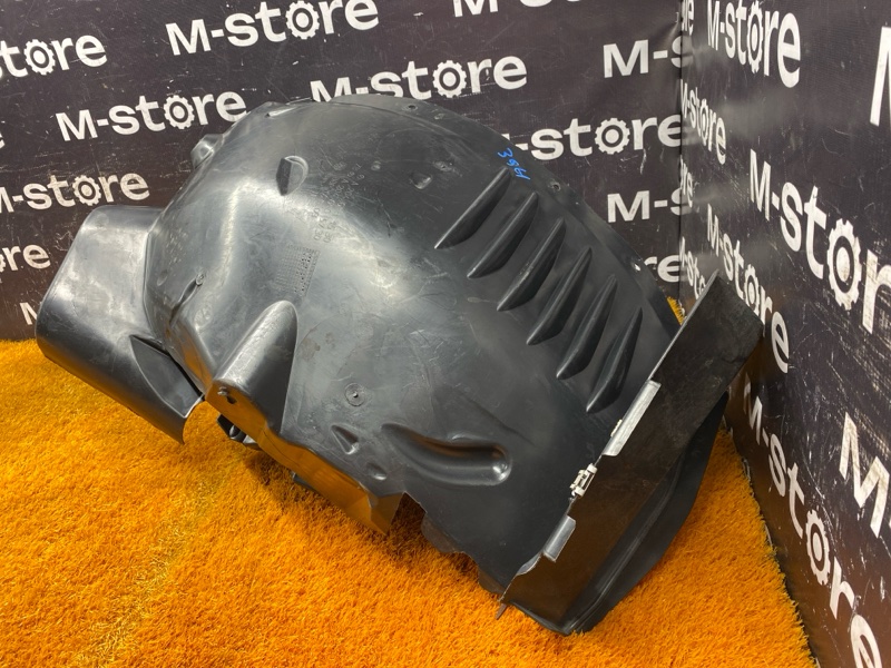 подкрылок, 3500 рублей, Красноярск