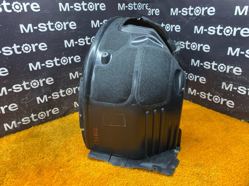 подкрылок, 6000 рублей, Красноярск