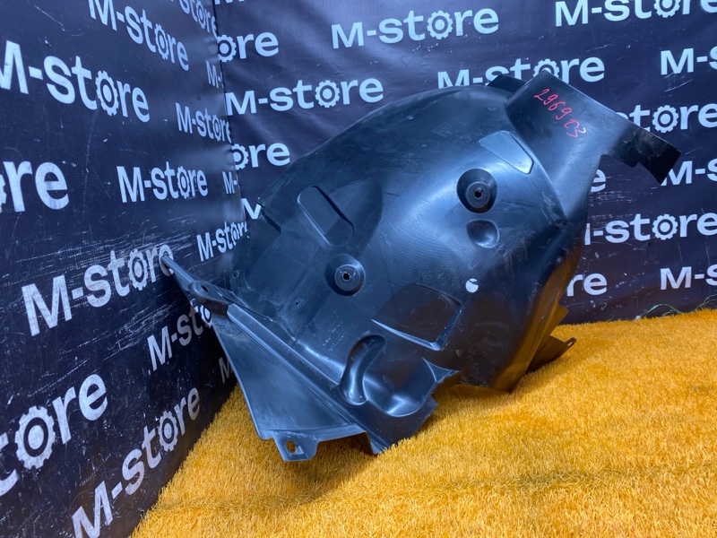 подкрылок, 1300 рублей, Красноярск