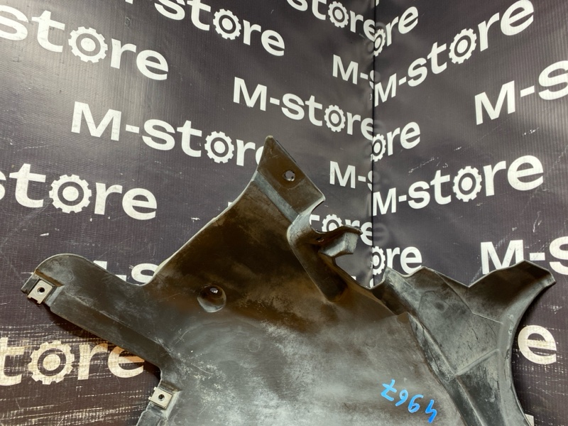 подкрылок, 600 рублей, Красноярск