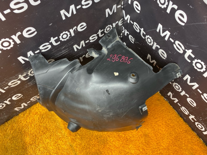 подкрылок, 600 рублей, Красноярск