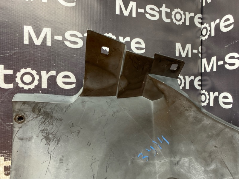 подкрылок, 400 рублей, Красноярск