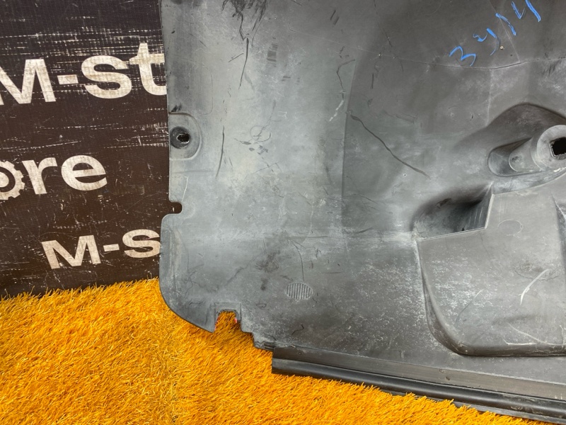 подкрылок, 400 рублей, Красноярск