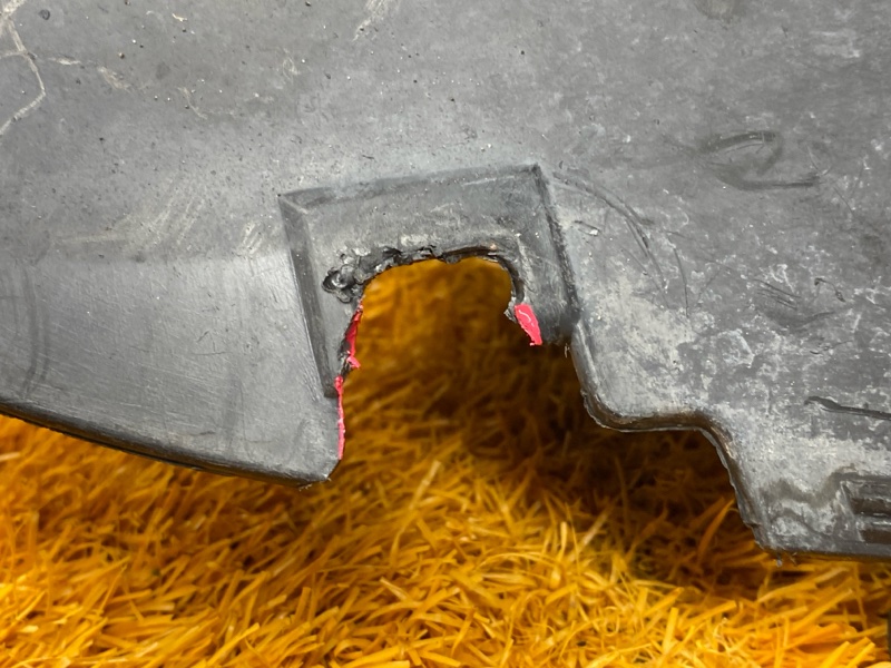 подкрылок, 400 рублей, Красноярск